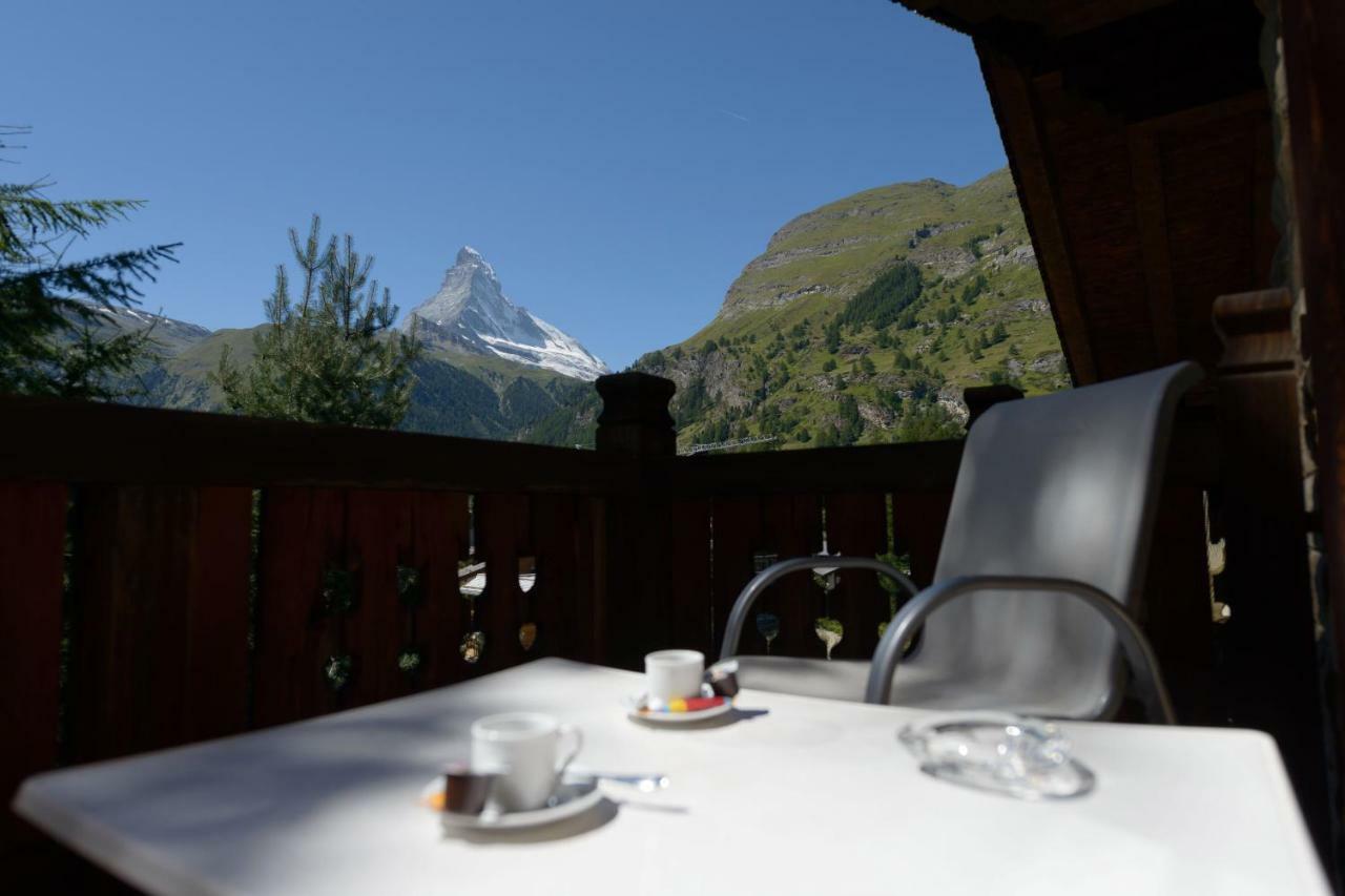Chalet Kisseye With Heated Pool And Matterhorn Views Apartment Zermatt Exterior photo